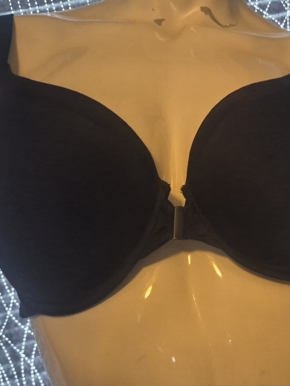 Vanity Fair Women’s Black Push-Up Bra - Classic Support 40D